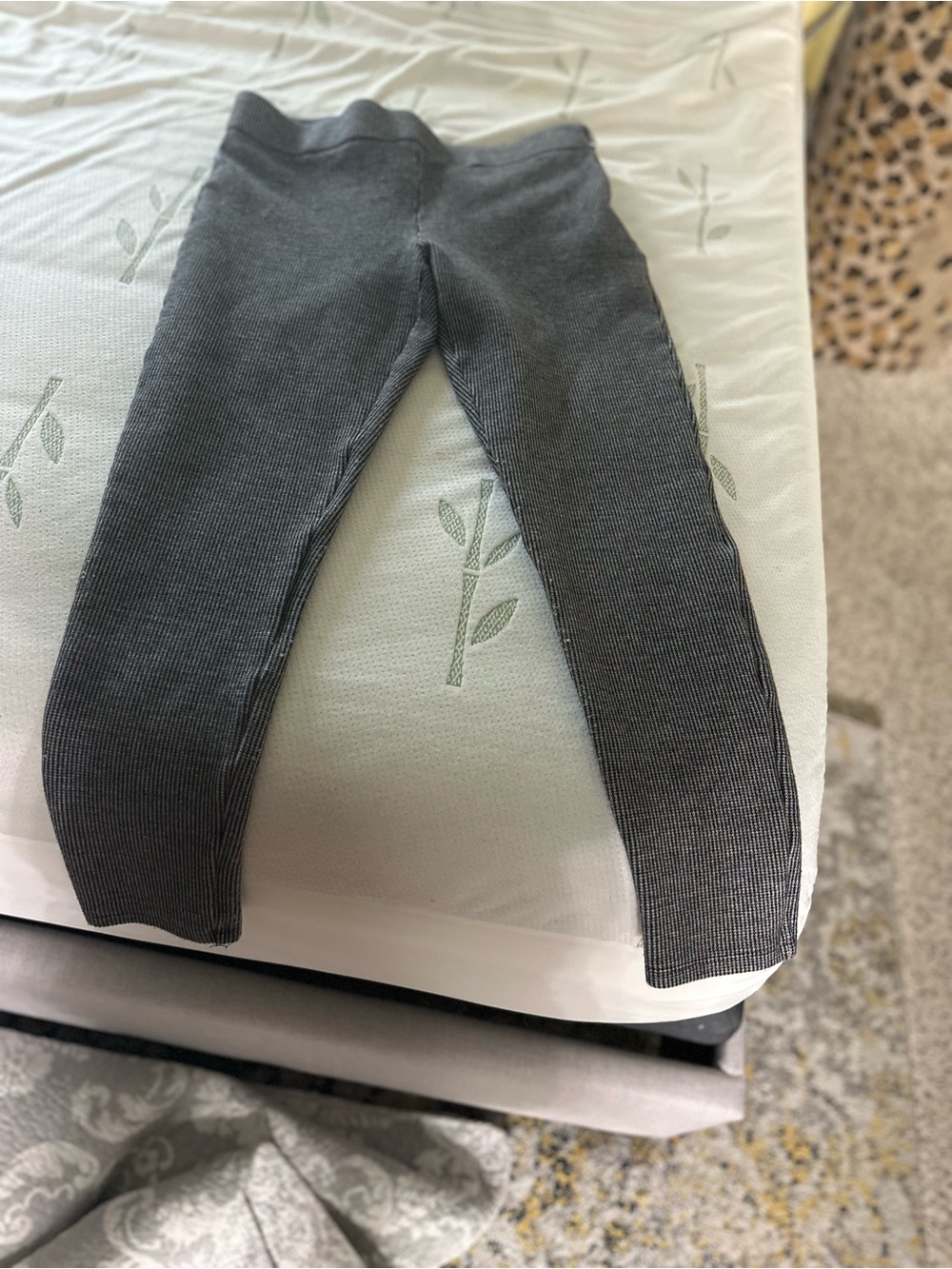 Ribbed Knit black and white Leggings
